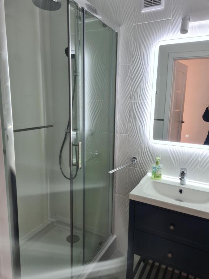Moon Apartment Wrocław Eksteriør billede